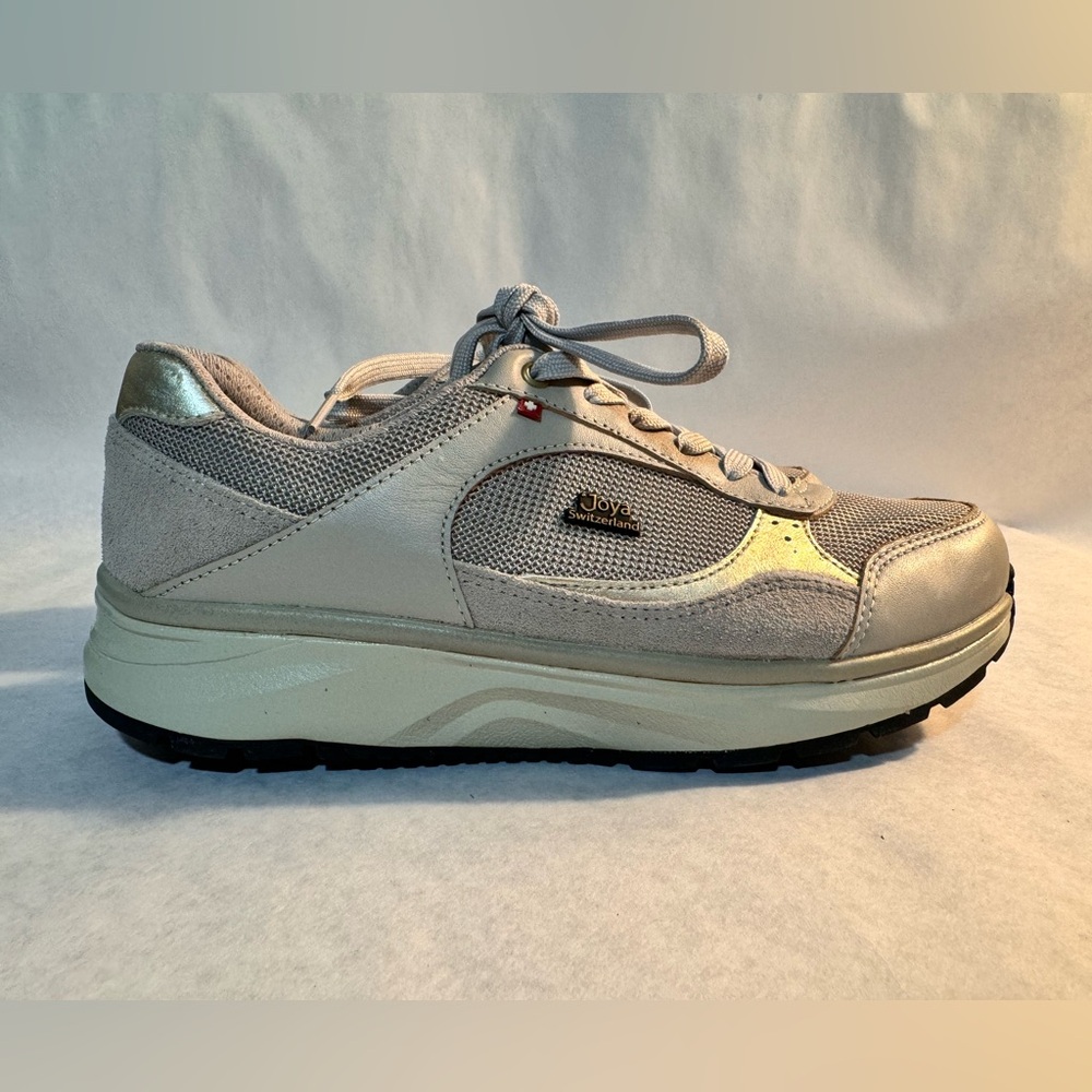 Joya Womens Sz 38 1/3 Switzerland Tina Silver Black LaceUp Orthopedic Trainers